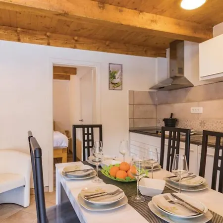 Villa Lukini Dvori By Guide Bibici