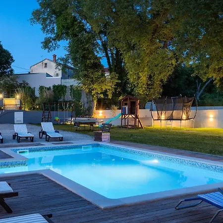 Villa Lukini Dvori By Guide Bibici