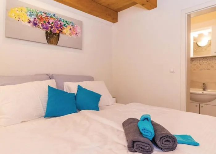 Villa Lukini Dvori By Guide Bibici